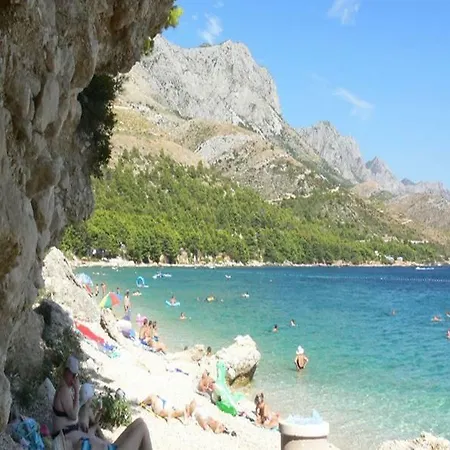 Hotel Camp Dole Zivogosce 2*