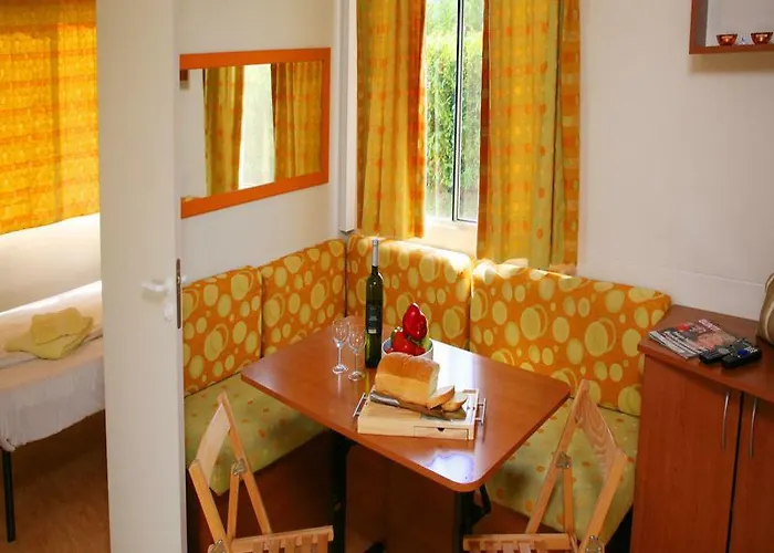 Hotel Camp Dole Zivogosce